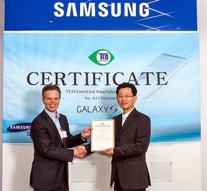 Galaxy s4 стал первым в мире смартфоном, прошедшим сертификацию тсо