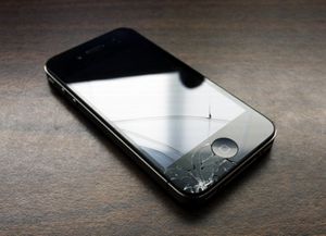 Iphone 4 бьется почти вдвое чаще, чем iphone 3gs