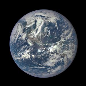 Новый сайт nasa: каждый день — свежая фотография земли из космоса