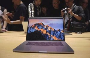 Пользователи интернета раскритиковали новый ноутбук apple