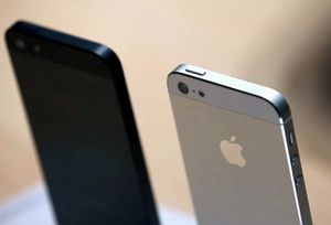 У apple в россии сработал «план б»: продажи iphone удвоились