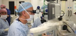 В россии впервые восстановили зрение при помощи бионического протеза глаз